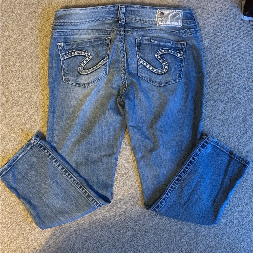 Distressed cropped - Picture 3 of 4